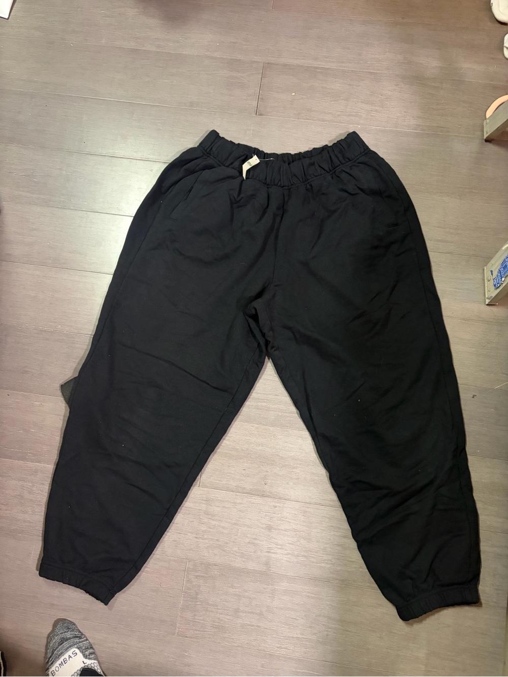 American Eagle Outfitters Black Elastic Waist Jogger Pants